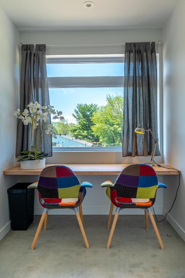 Hotel-Appartements De La Gare Val-David Bagian luar foto