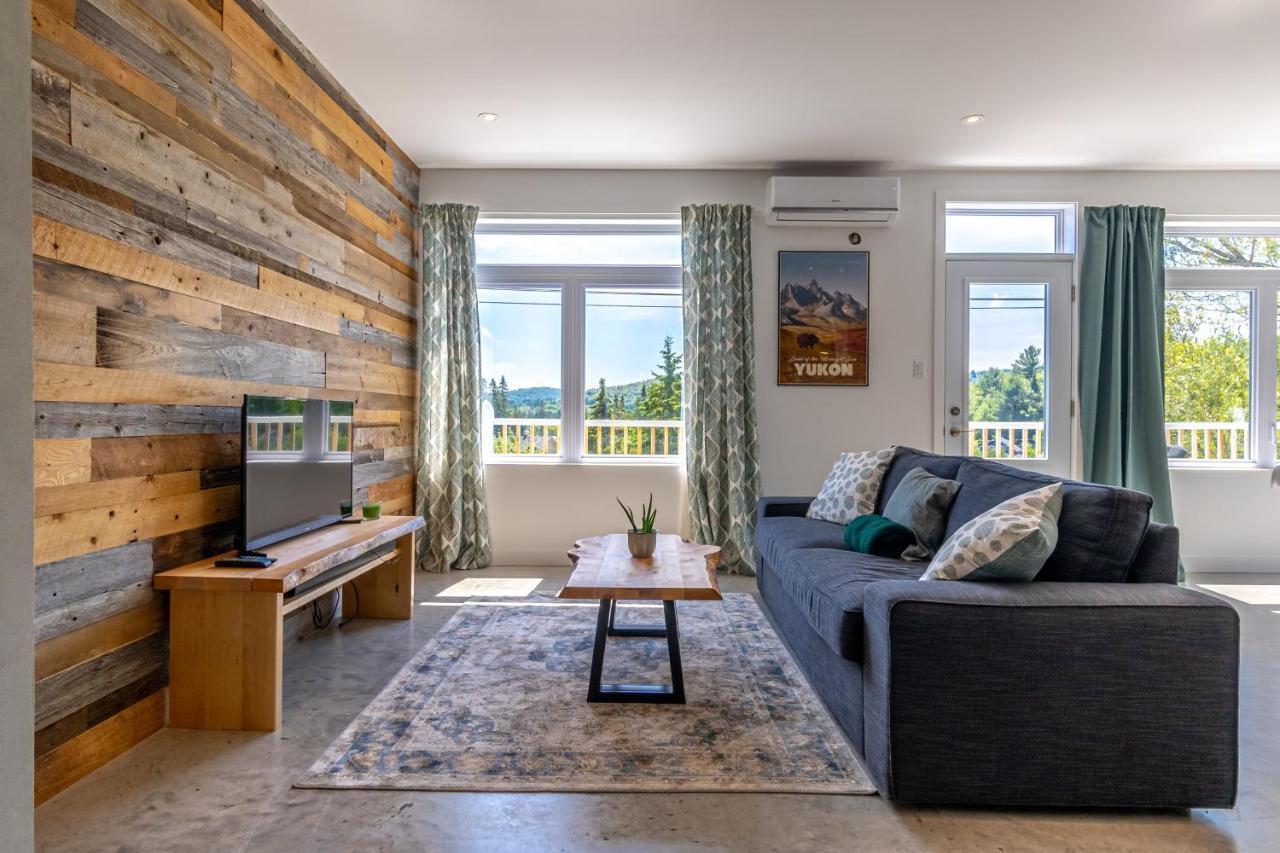 Hotel-Appartements De La Gare Val-David Bagian luar foto