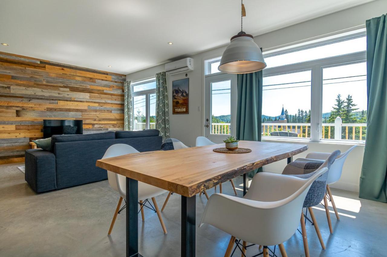 Hotel-Appartements De La Gare Val-David Bagian luar foto