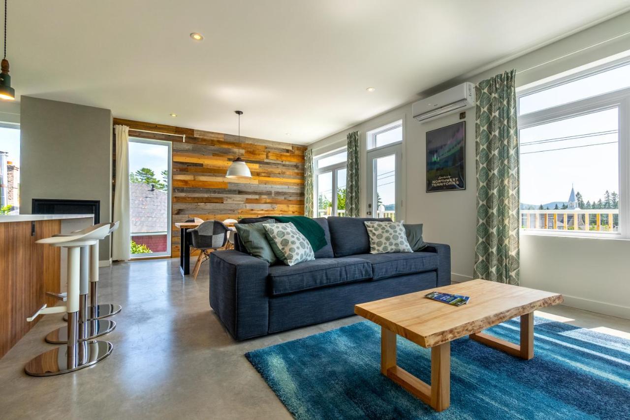 Hotel-Appartements De La Gare Val-David Bagian luar foto