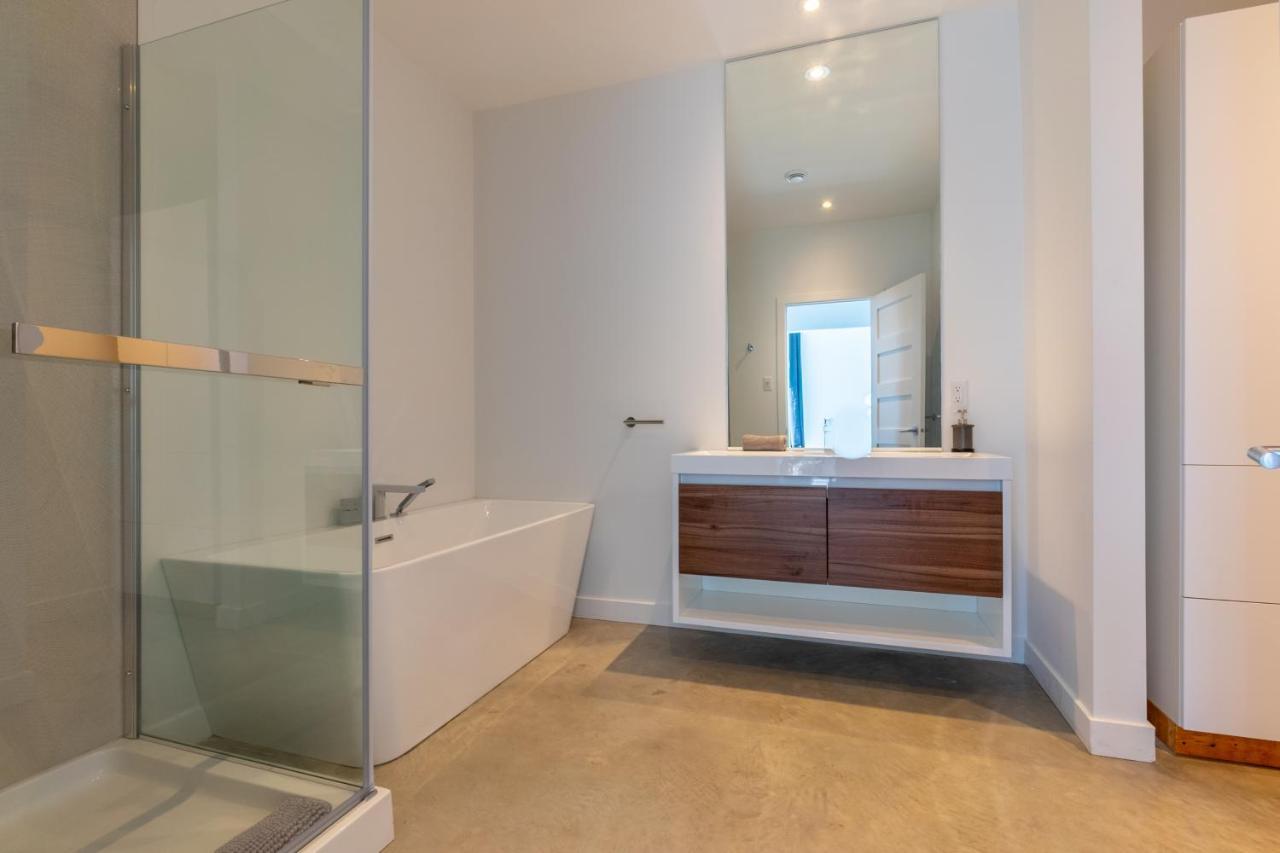 Hotel-Appartements De La Gare Val-David Bagian luar foto